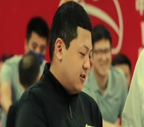 阿拉维斯引,强援,黄潜中卫引,耀世娱乐官网,耀世娱乐官网在线娱乐平台