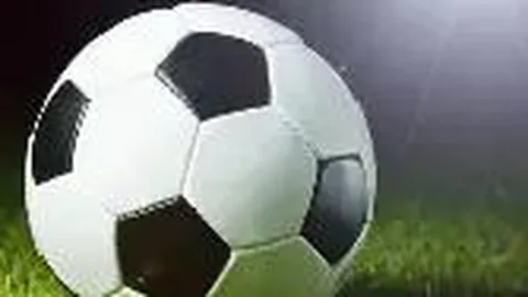 夢想征途受阻，籃網常规赛敗北非主因，科爾對庫裡出場保持謹慎。